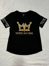 Load image into Gallery viewer, sequin sleeve black T-shirt
